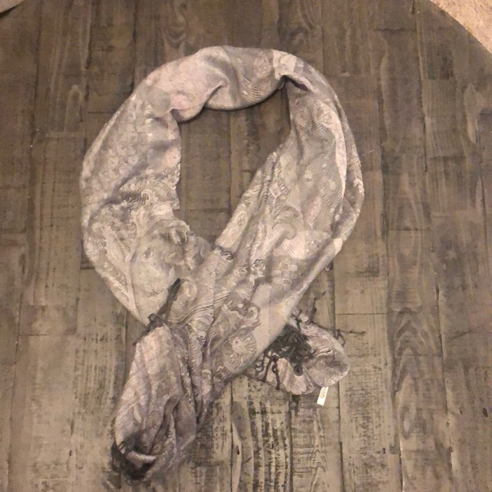 Scarf